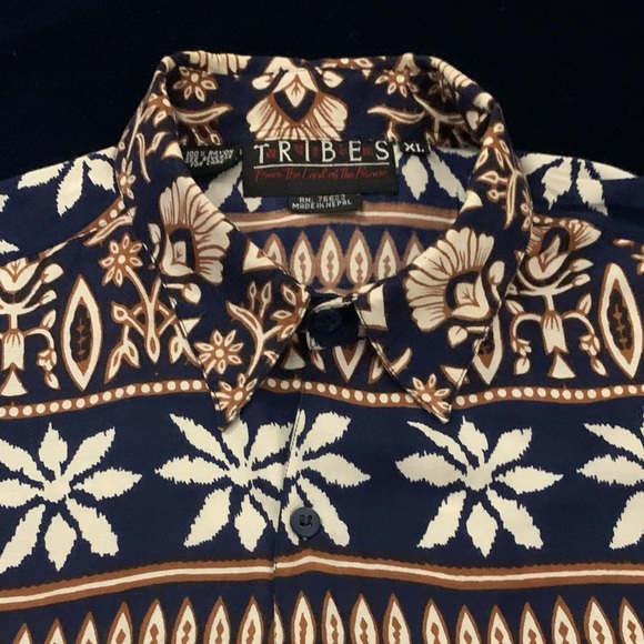 TRIBES Lt Wt Nepalese Floral Shirt - Picture 2 of 6